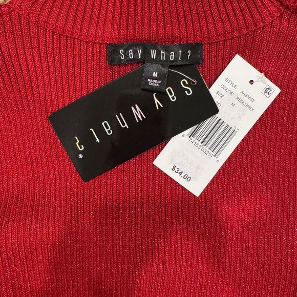 Red Mock Neck Shimmer Sweater NWT Junior Girls Medium Knit Soft Metallic - Picture 4 of 9